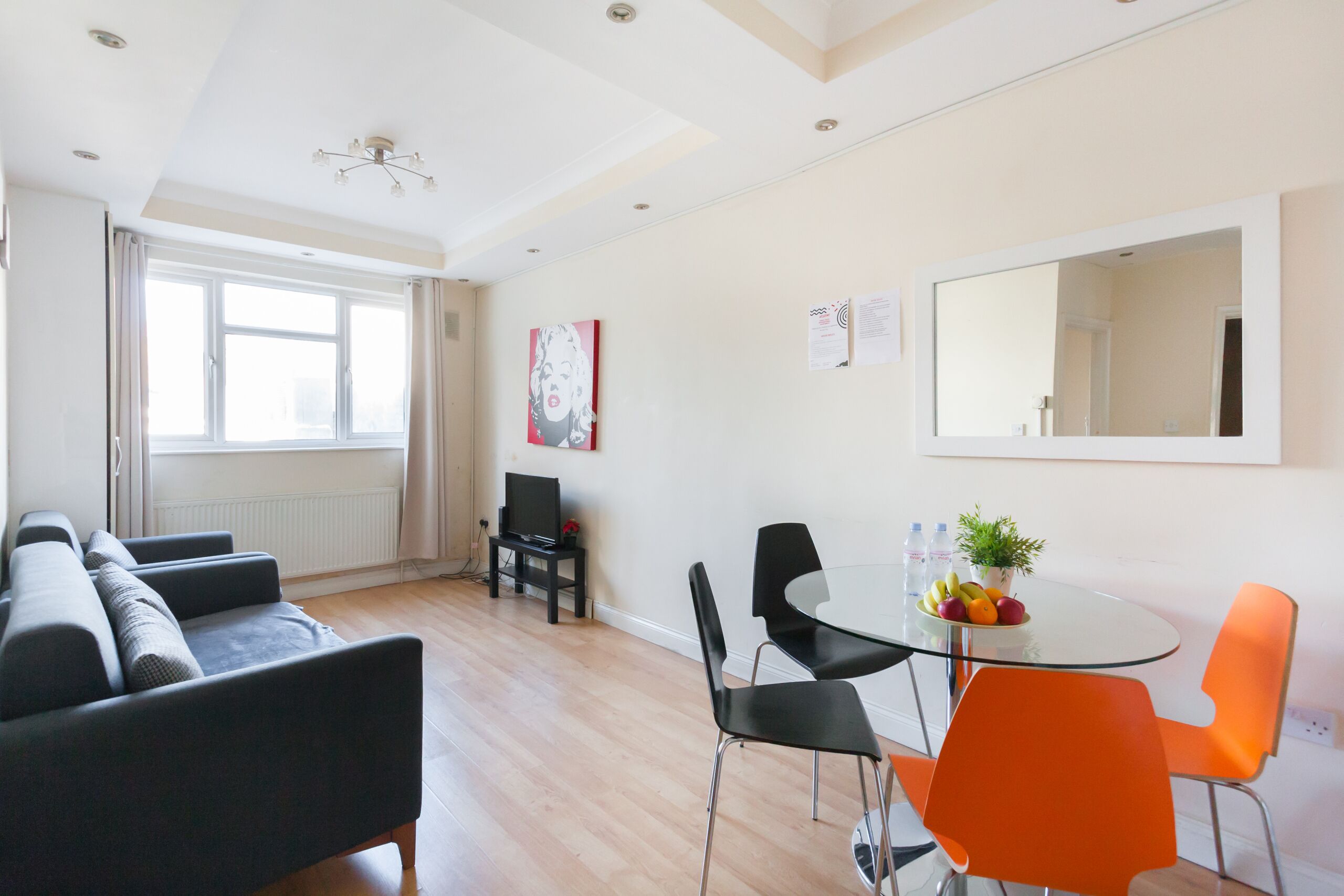 Photo - Budget Apartment Next to Kings Cross - Eurostar