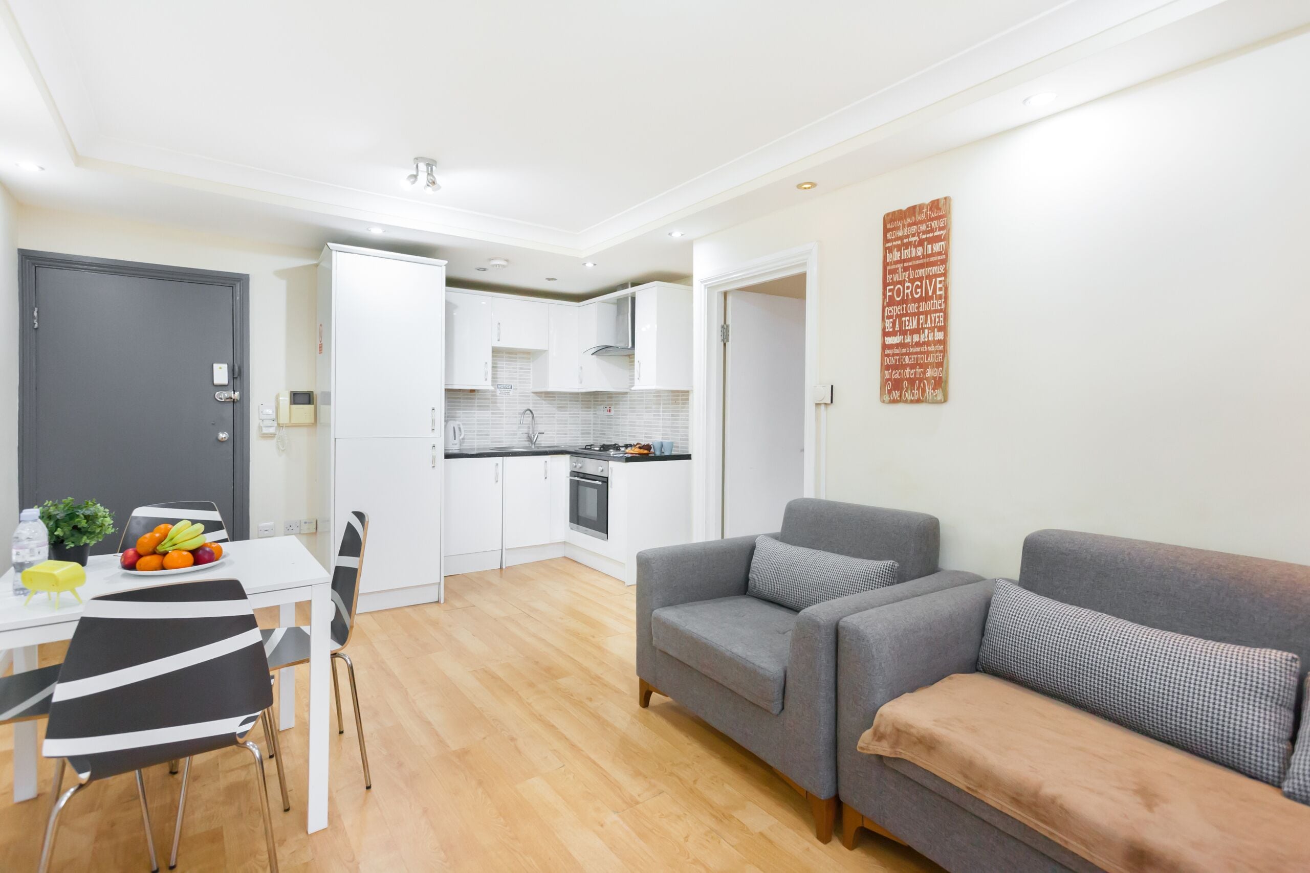 Basic Apartment, Private Bathroom (6) | Shared kitchen