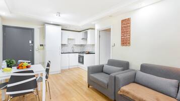 Basic Apartment, Private Bathroom (6) | Shared kitchen