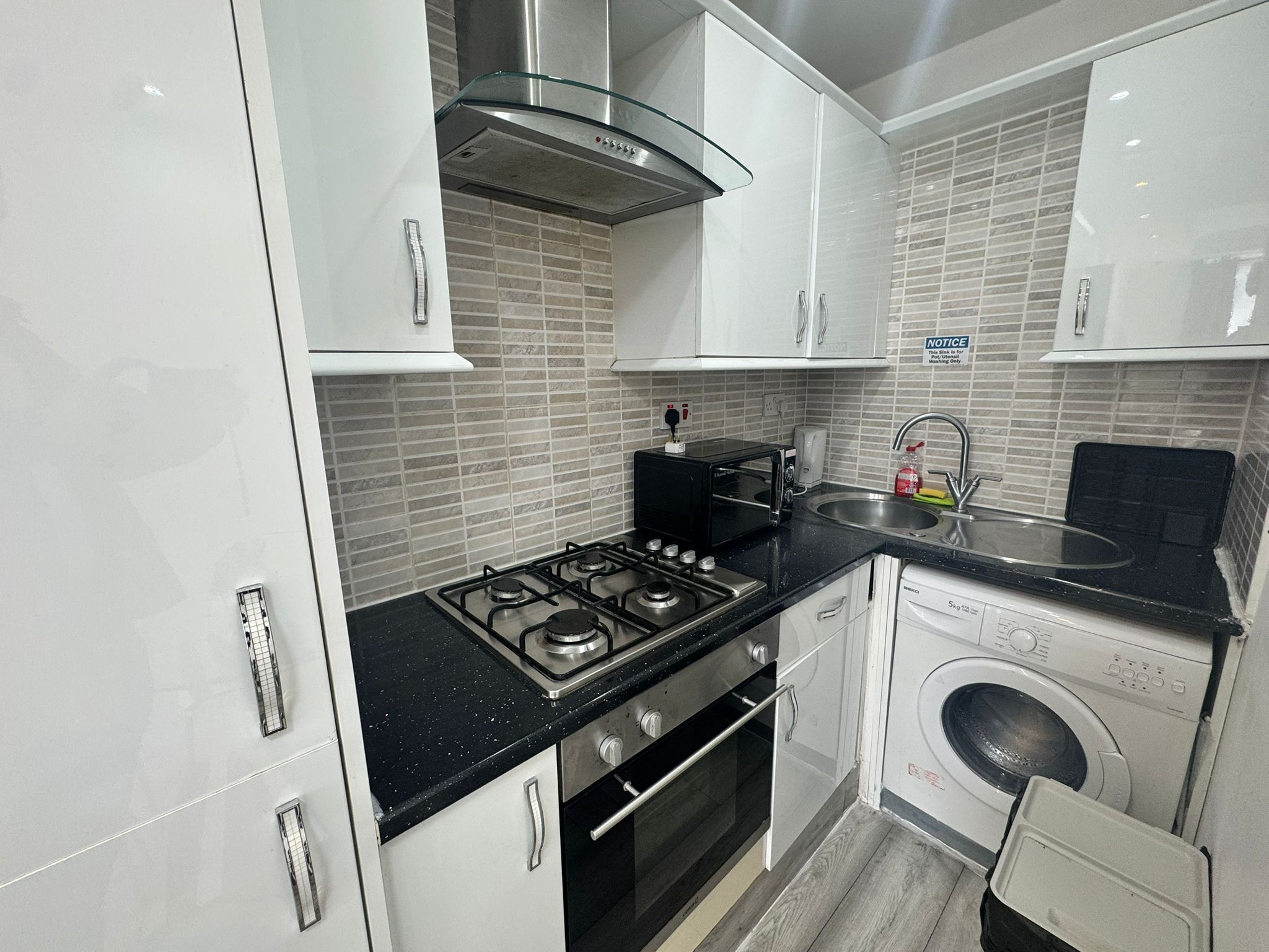 Apartment, Private Bathroom | Shared kitchen