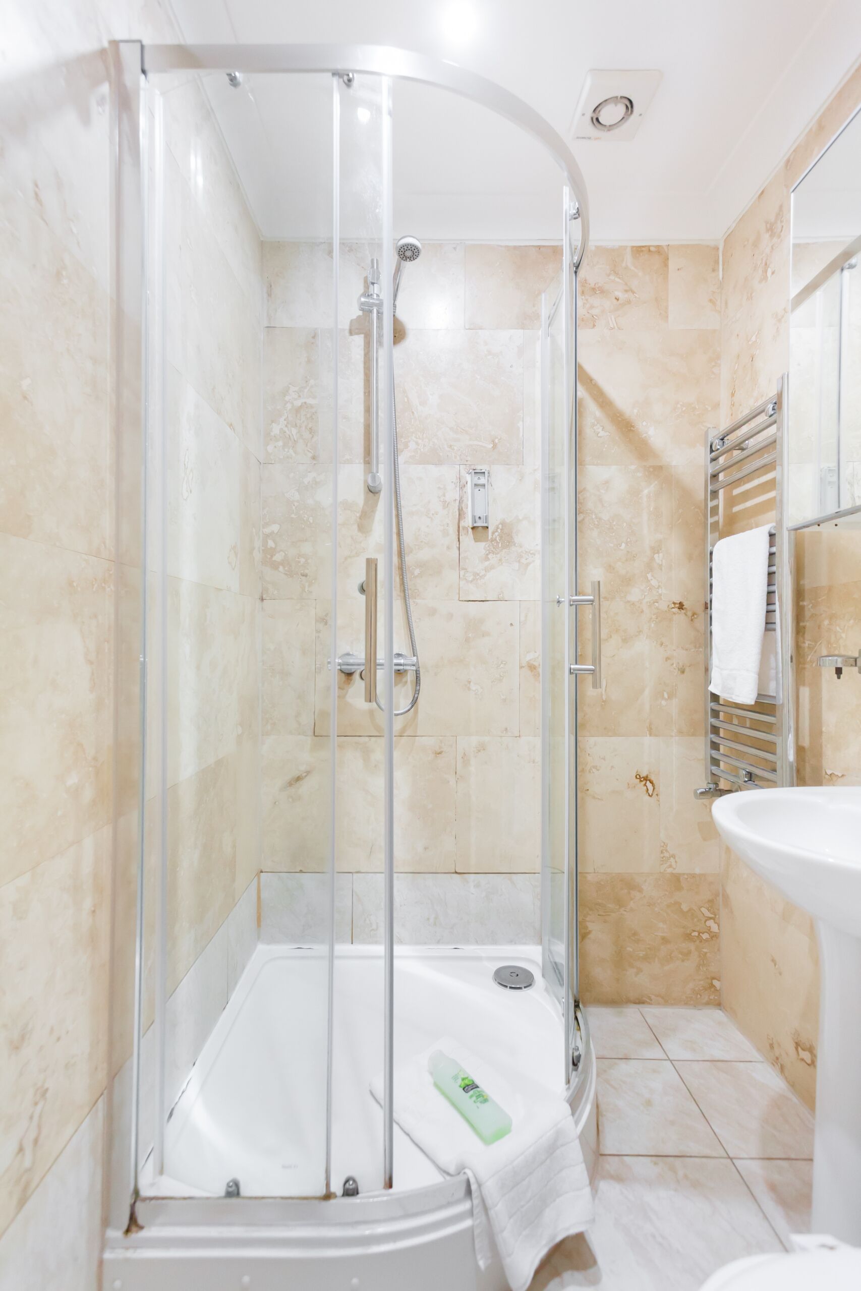Photo - Budget Apartment Next to Kings Cross - Eurostar