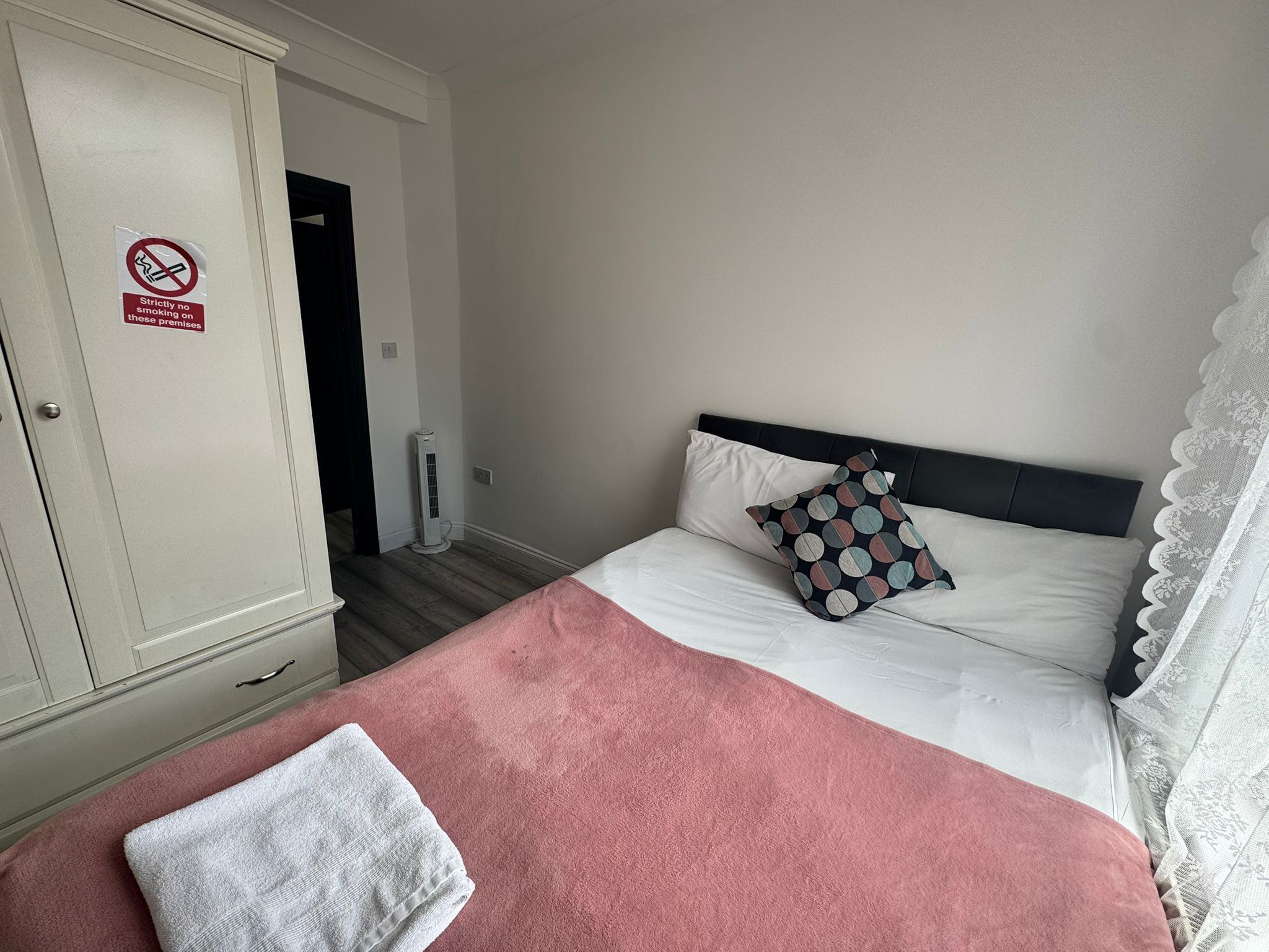 Apartamento, baño privado