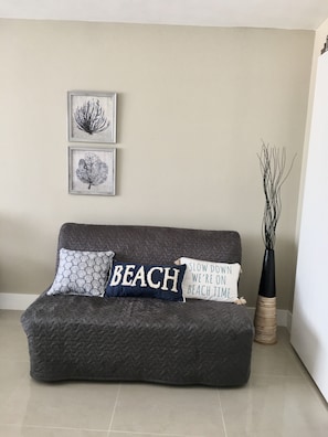 Smart TV, books