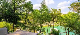 Incredible waterfront! Relaxing!- Swim & Fish, Pool Access