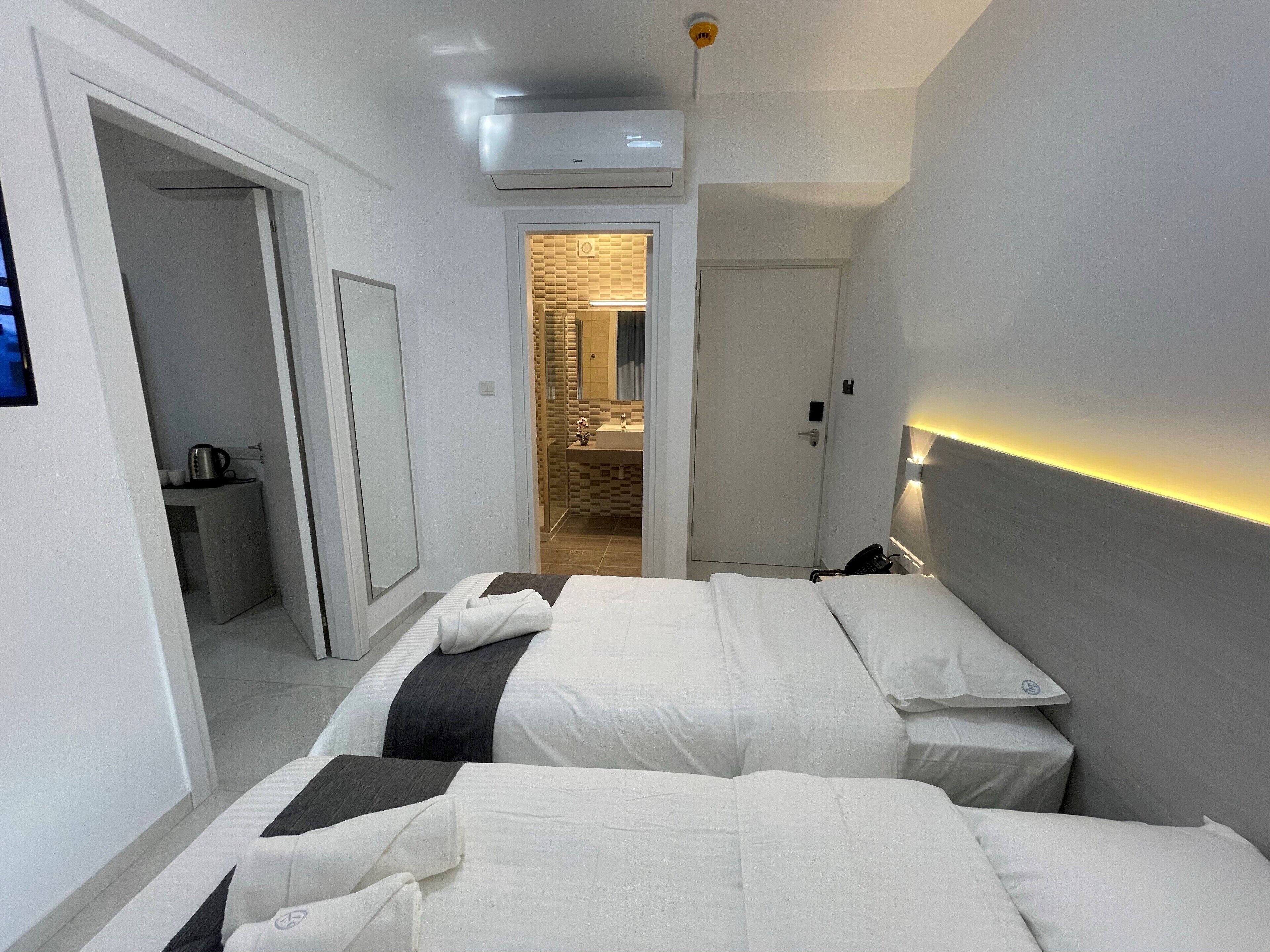 1 bedroom, minibar, in-room safe, desk