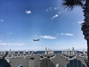 On the beach, 8 beach bars