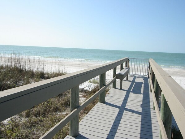 On the beach - Gulfside Escape at Sea Twig #103- Relax & Unwind Steps to Sand & Pool by RVA (Longboat Key)
