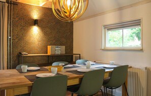 Dining - Beautiful home in Steenwijk - De Bult (Steenwijk - De Bult)