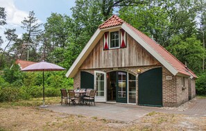 Ulkoruokailutilat