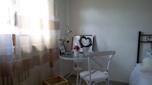 1 bedroom, WiFi, bed sheets - B&B Lilium Otranto Centro (Otranto)