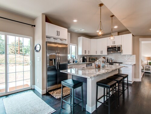 2020 modern farmhouse next to trails, near Boulder, Denver, Louisville Lafayette