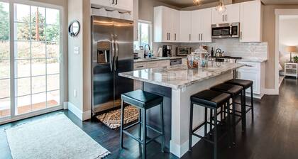 2020 modern farmhouse next to trails, near Boulder, Denver, Louisville Lafayette