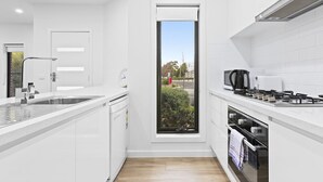 Unclassified image, 3 of 20, button - Domi Rentals - The Hampton Homes (Moorabbin)