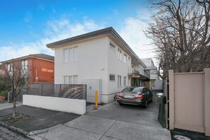 Exterior - Domi Rentals - The Carlisle Apartments (Balaclava)