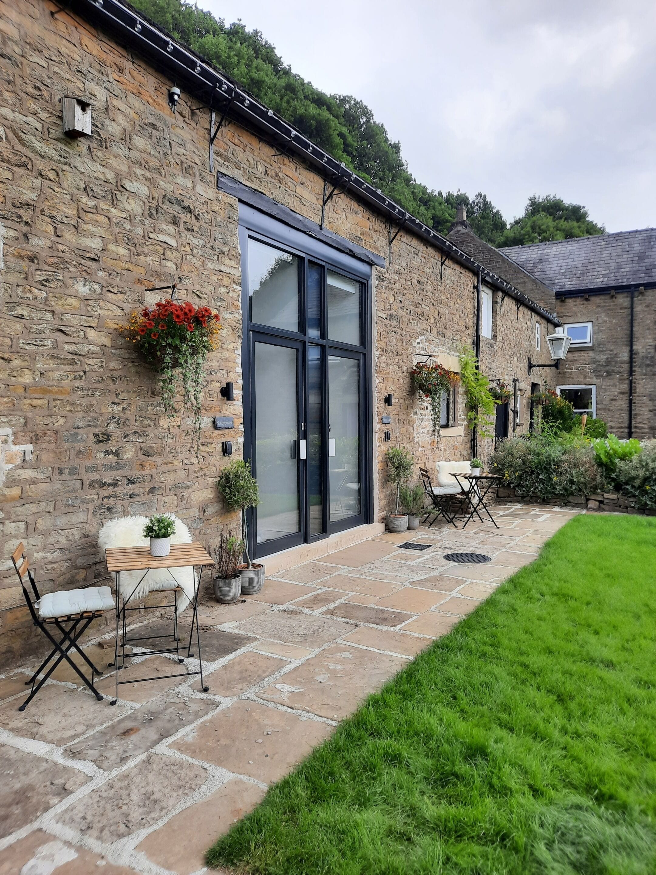 Luxury Cottage, Ensuite, Courtyard View | Exterior