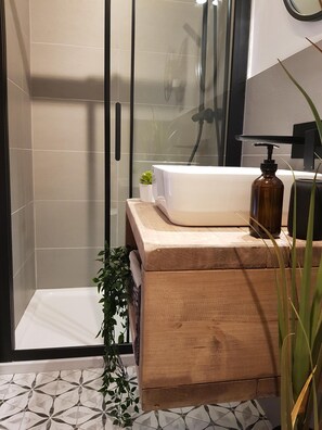 ห้องน้ำ