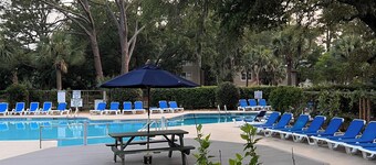 Sea Pines Villa Steps to the Beach and Tennis. Golf paradise 