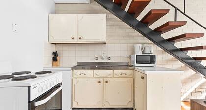 Domi Rentals - The Murra Apartments