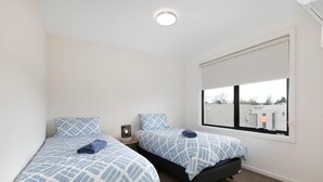 Unclassified image, 3 of 8, button - Domi Rentals - The Carlisle Apartments (Balaclava)