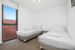 2 bedrooms, desk, iron/ironing board, travel cot