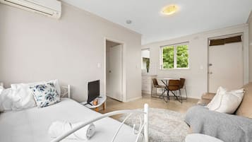 1 bedroom, iron/ironing board, travel crib, WiFi (free)
