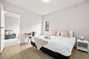 1 Schlafzimmer, Bügeleisen/Bügelbrett, Reisekinderbett, kostenloses WLAN