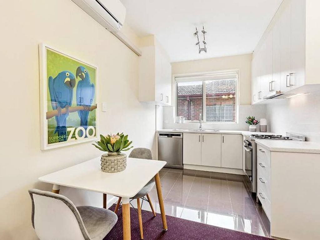 Domi Rentals - Carlisle Street Apartment