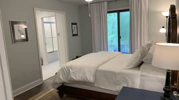 3 bedrooms, iron/ironing board, travel crib, WiFi