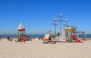 Playa en los alrededores y pesca