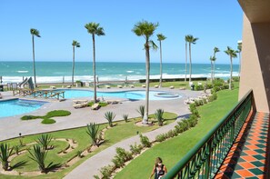 Outdoor pool, a heated pool - BEACHES AWAIT YOU NOW~Sonoran Spa, Sandy Beach 3 BR - 2 BA unit (Puerto Peñasco)