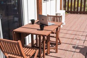 Terrace/patio - Izu House Luxury Log with Cozy Fireplace (Ito)