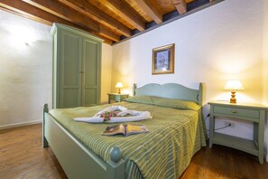 2 chambres, accès au Wi-Fi (inclus), literie fournie