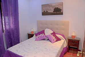 1 bedroom, iron/ironing board, bed sheets
