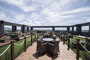 Bar (on property) - Grand Hotel Lili (Taitung)