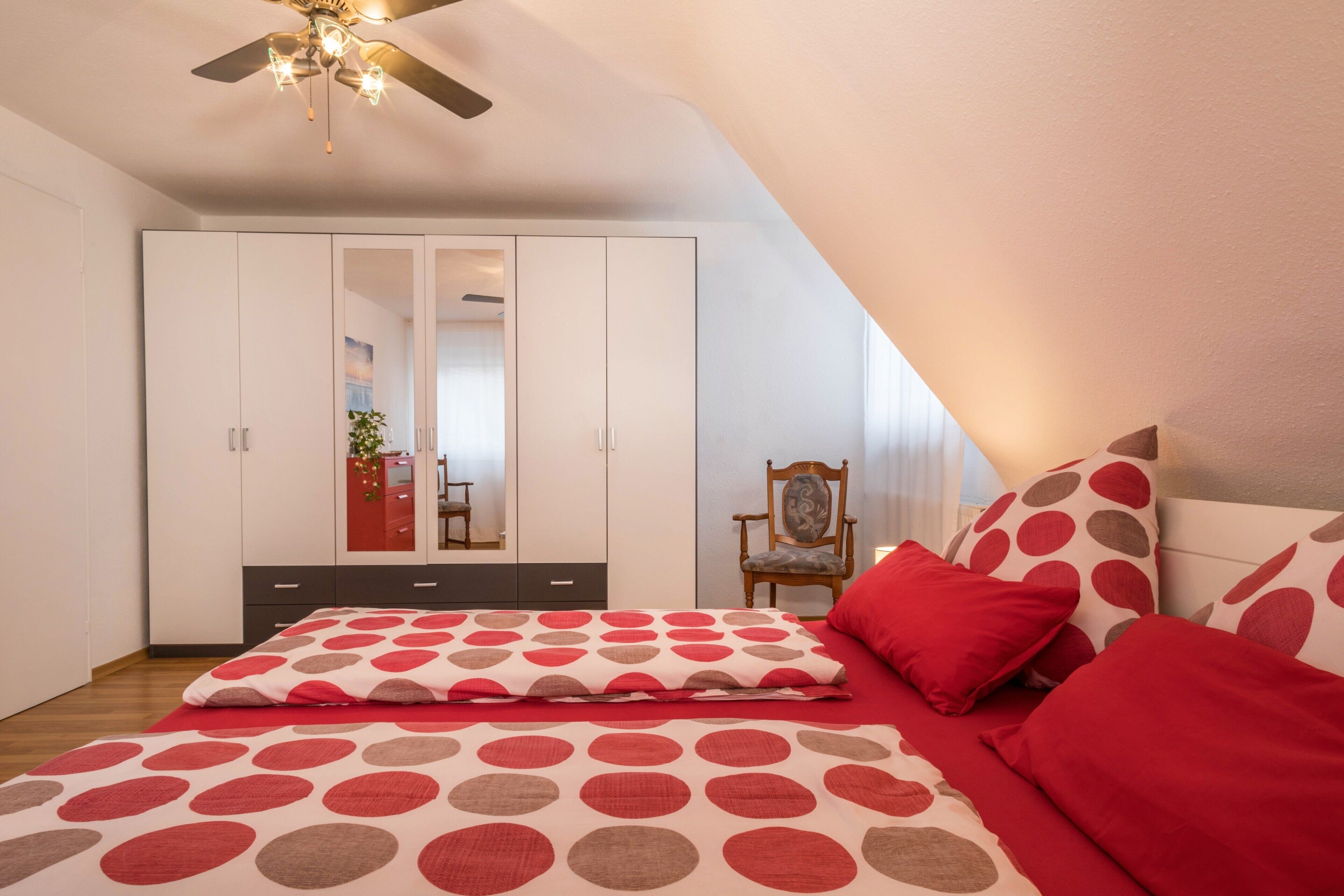 2 Schlafzimmer, Bügeleisen/Bügelbrett, kostenloses WLAN, Bettwäsche