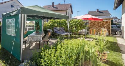 Neu renovierte Ferienwohnung Schürer" bei Friedrichshafen