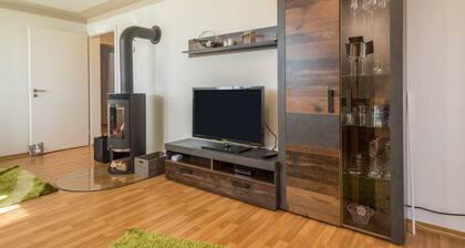 Neu renovierte Ferienwohnung Schürer" bei Friedrichshafen