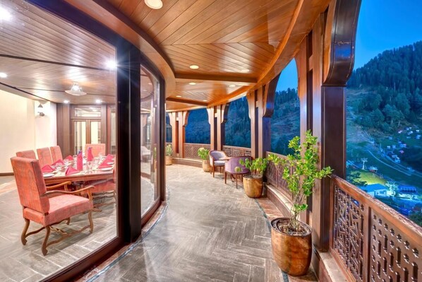 Presidential Suite | Resort view - Pearl Continental Hotel Malam Jabba (Swat)