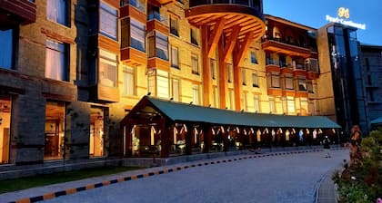 Pearl Continental Hotel Malam Jabba