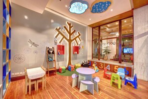 Children's play area - indoor - Pearl Continental Hotel Malam Jabba (Swat)