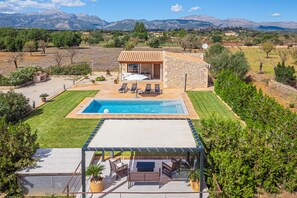 Pool - Holiday Home “El Rafal de Son Alberti” with Mountain View, Air Conditioning and Pool (Buger)