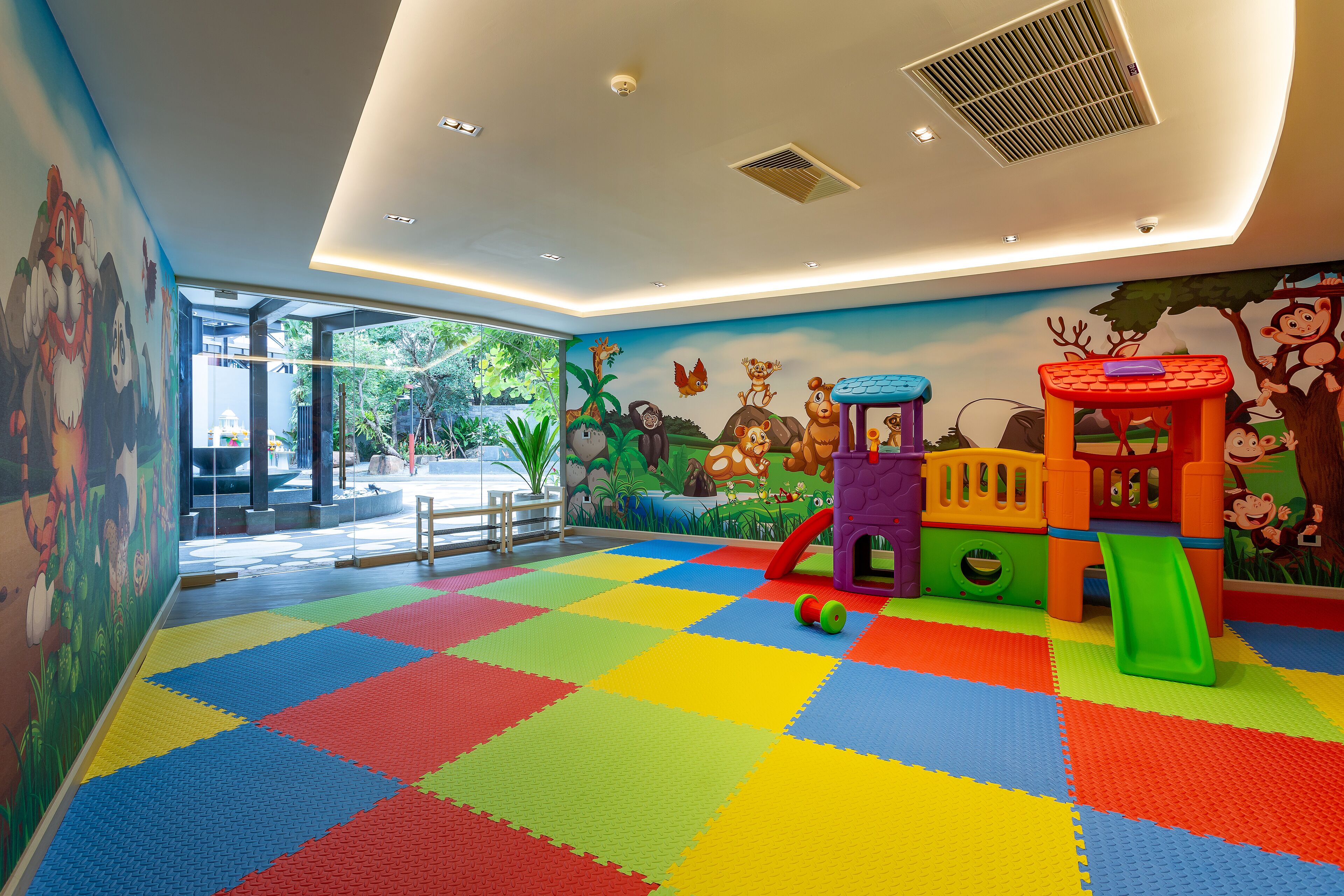 children’s play area – indoor