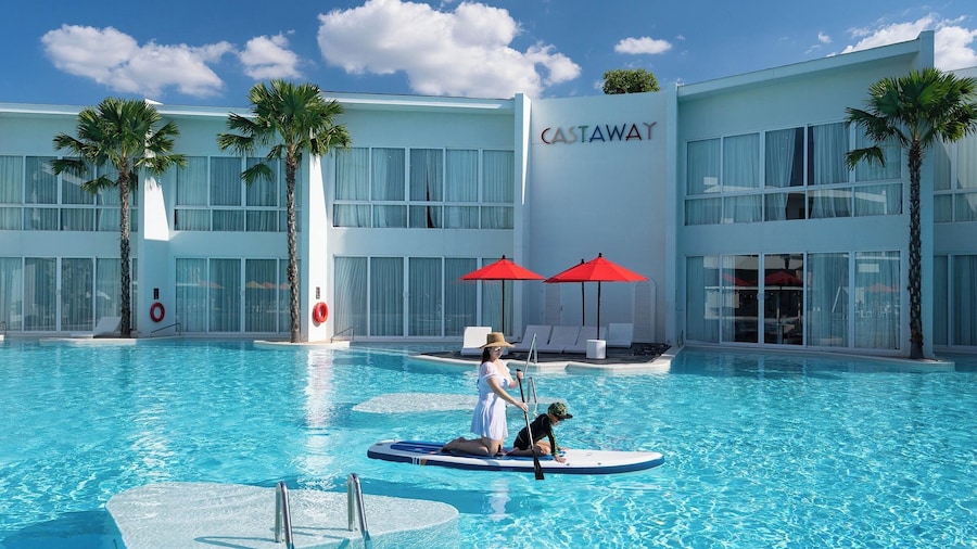 The Gems Mining Pool Villas Pattaya