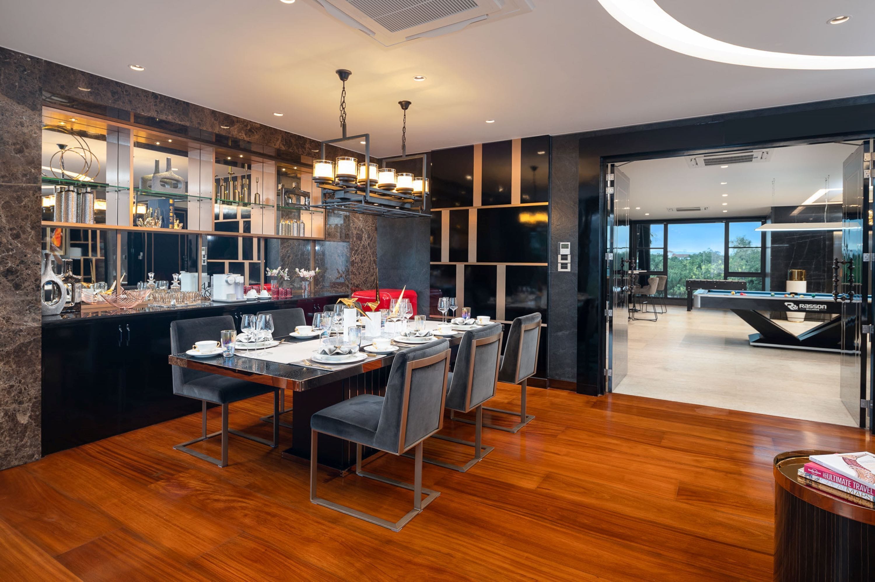 royal villa, 5 bedrooms | minibar