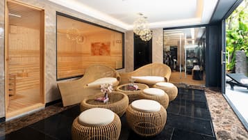Royal Villa, 5 Bedrooms | 2 bedrooms, minibar, in-room safe, desk