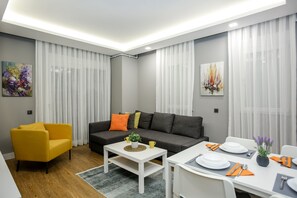 Coffre-fort, décor unique, ameublement unique, bureau