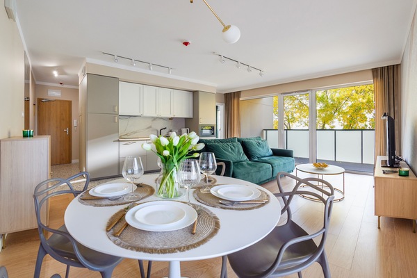Apartment (203 B) | In-room dining