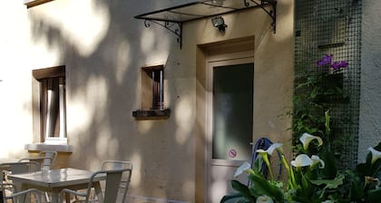 * B&B « Tournesol» - SARLAT LA CANEDA - PERIGORD NOIR *