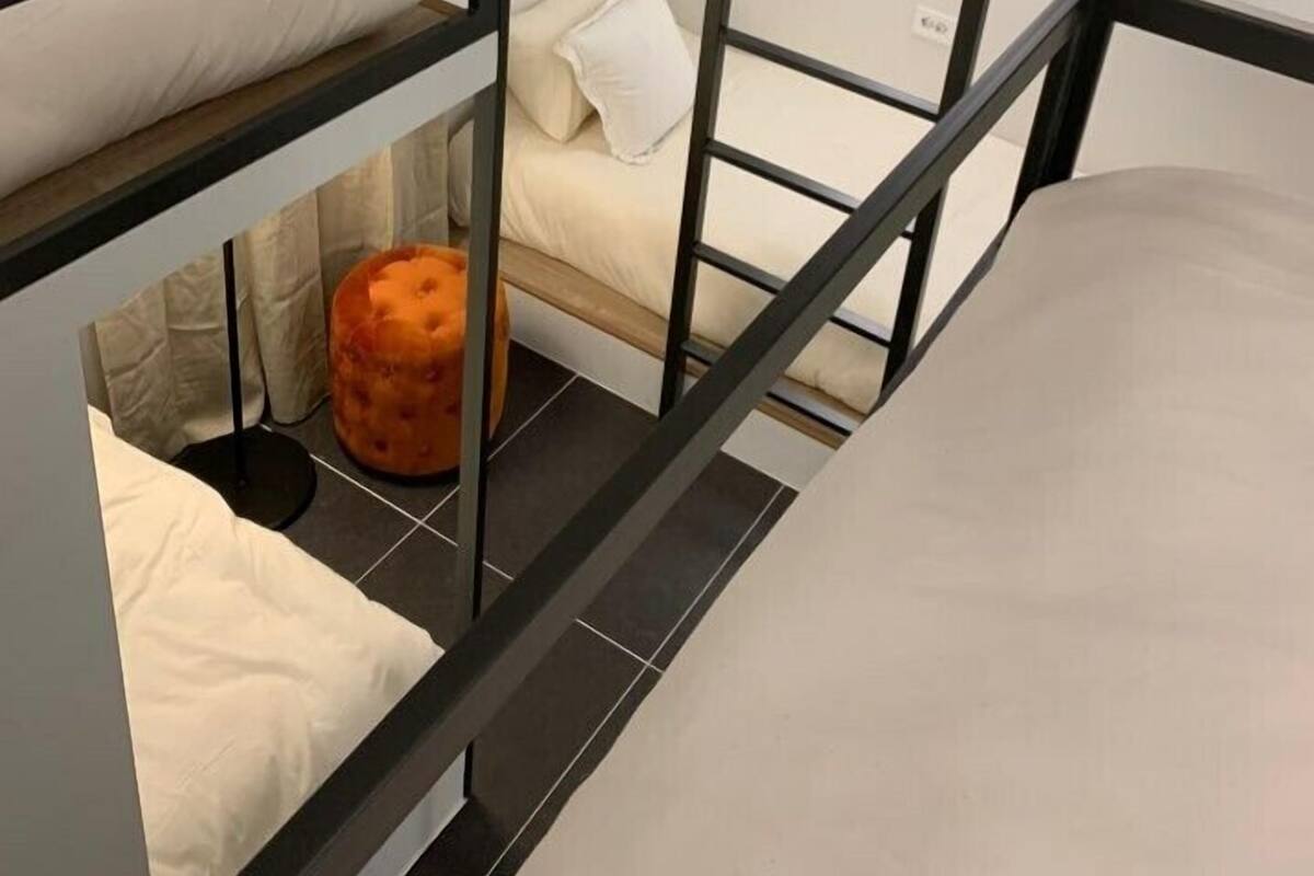 Shared Dormitory, Women only (G4) | Free WiFi, bed sheets