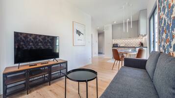 Apartment (9) | Living room